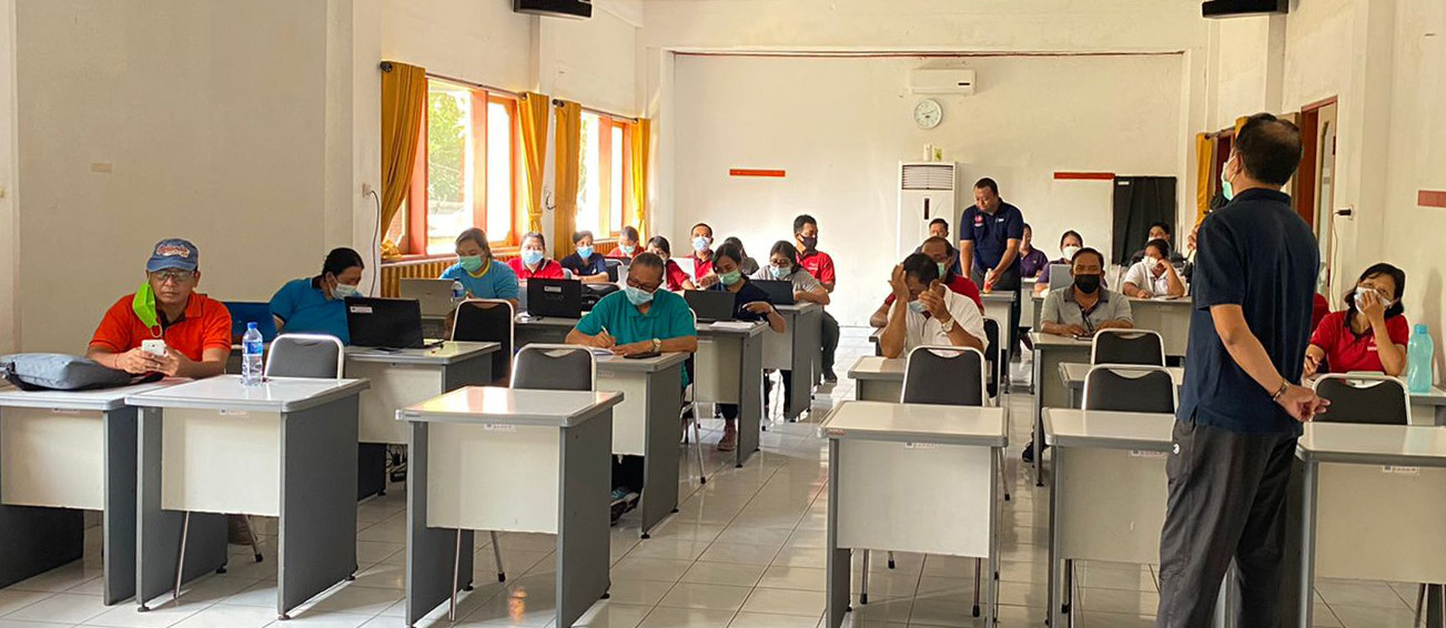 PEMBAHASAN POLA TARIF BLUD DAN PEMAPARAN KERJA TIM AMI