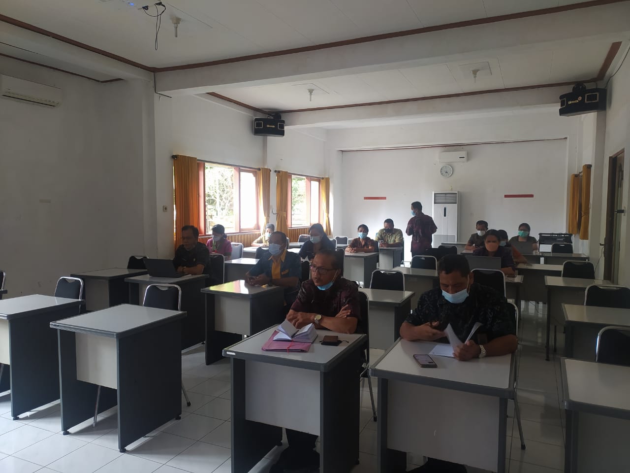 PAPARAN HASIL PELATIHAN (BERBAGI PENGETAHUAN) DI UPTD BAPELKESMAS DINAS KESEHATAN PROVINSI BALI TANGGAL  29 MARET 2022