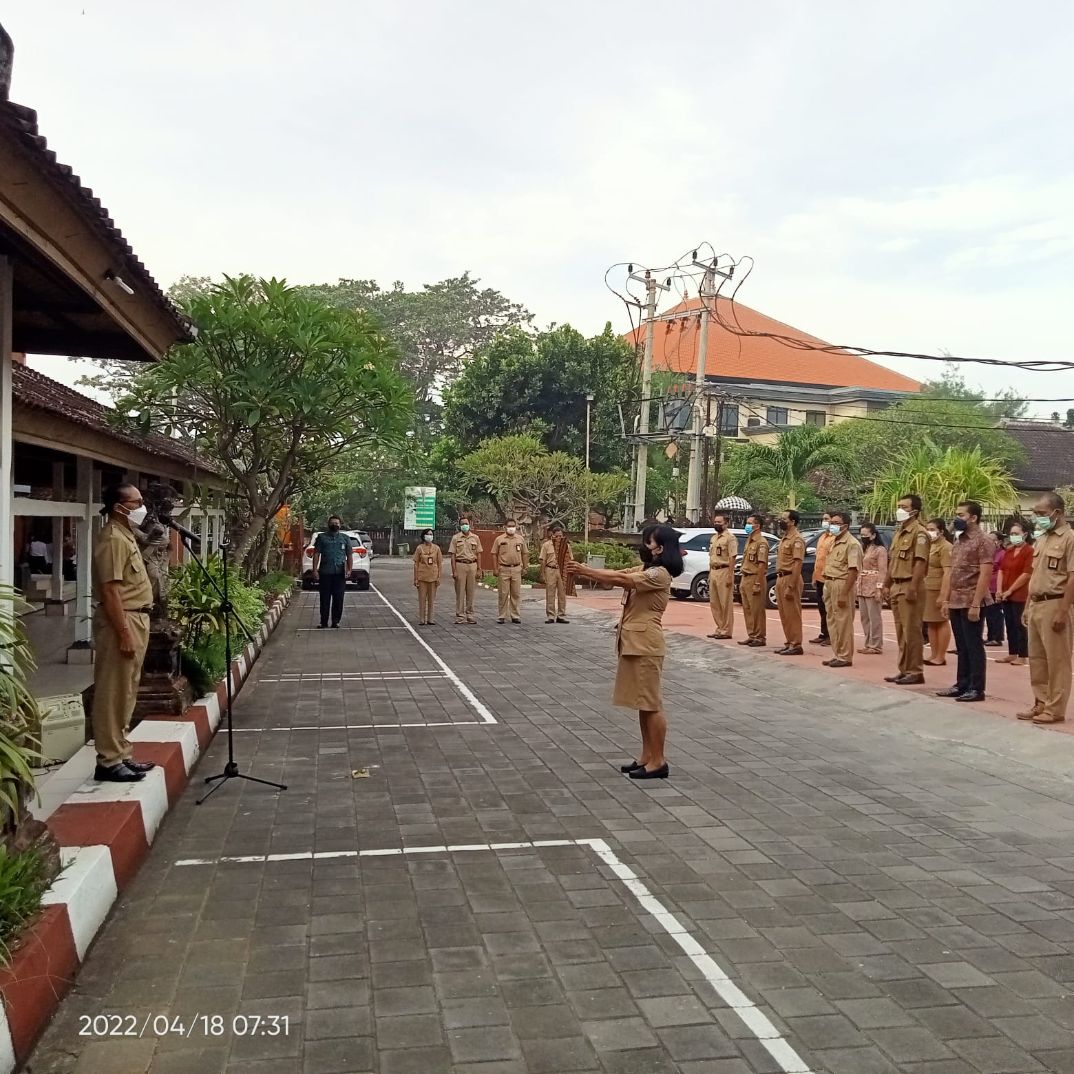 <strong>APEL DISIPLIN </strong><strong> Senin, 18 April 2022</strong>