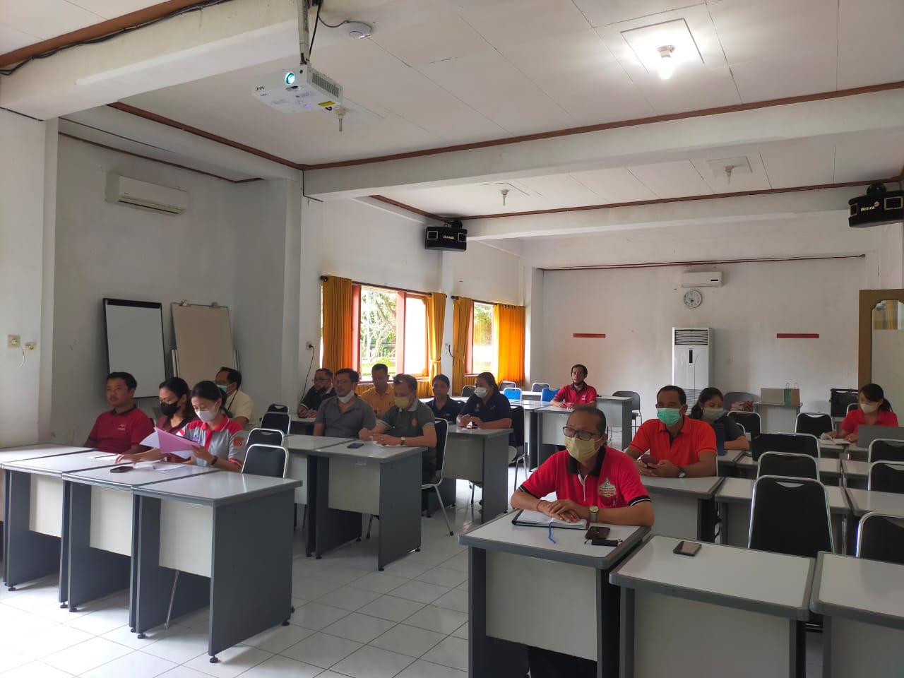 <strong>SOSIALISASI MANAJEMEN PENGETAHUAN (REVIEW KURIKULUM MODUL PELATIHAN MANAJEMEN PUSKESMAS) TANGGAL 25 NOVEMBER 2022</strong>