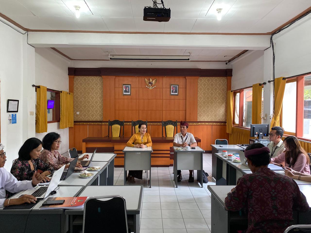 KEGIATAN TIM AUDITOR EKSTERNAL BLUD