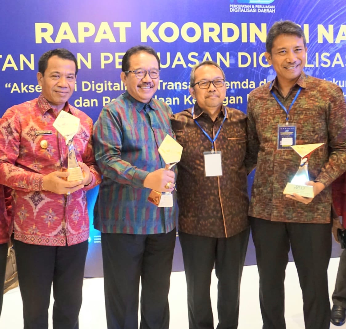 PEMERINTAH PROVINSI BALI RAIH PENGHARGAAN TERBAIK I WILAYAH JAWA- BALI