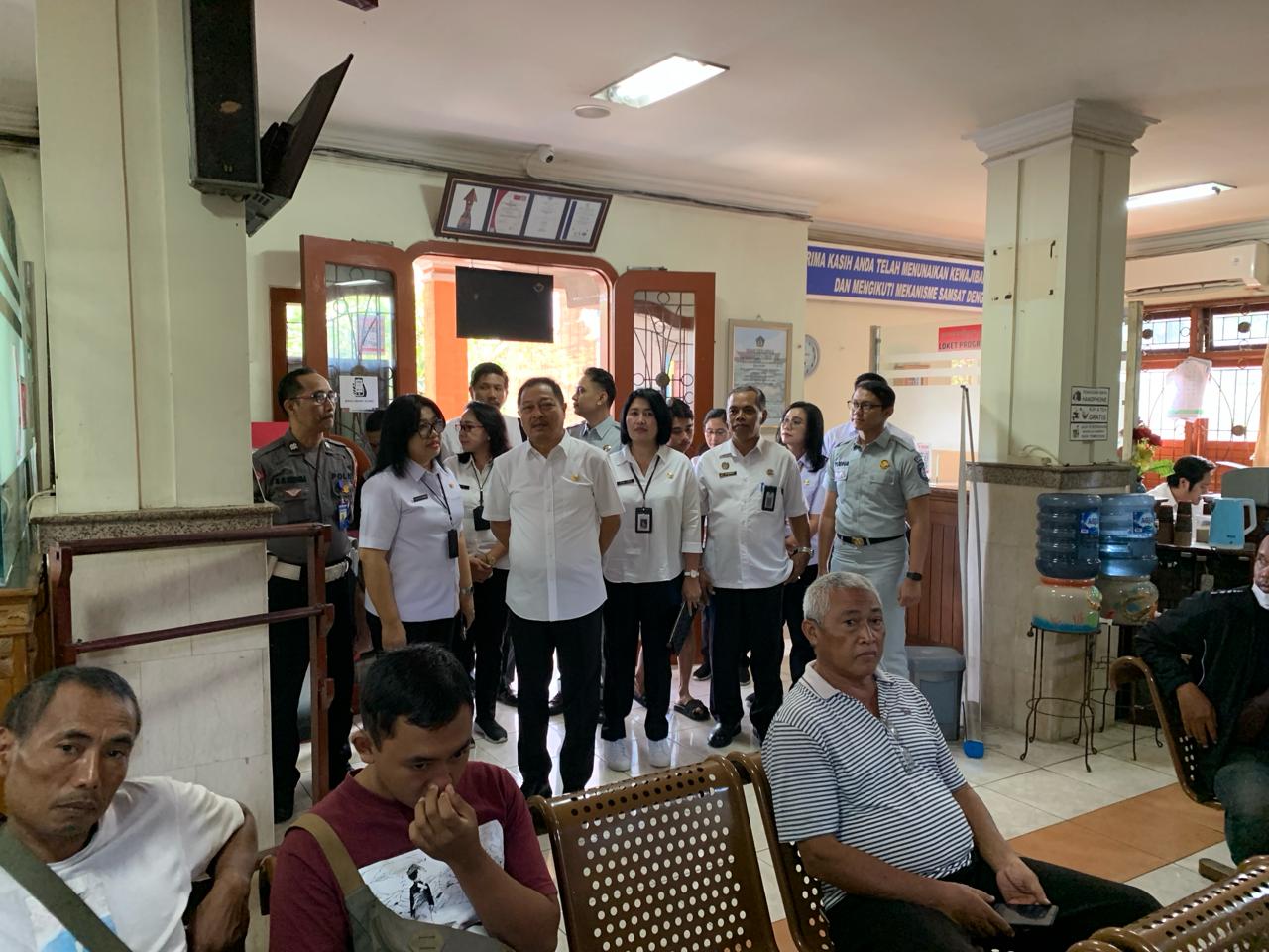 KABAPENDA BALI TANAMKAN MOTIFASI MORIL  DI UPTD PPRD KABUPATEN GIANYAR DAN BANGLI