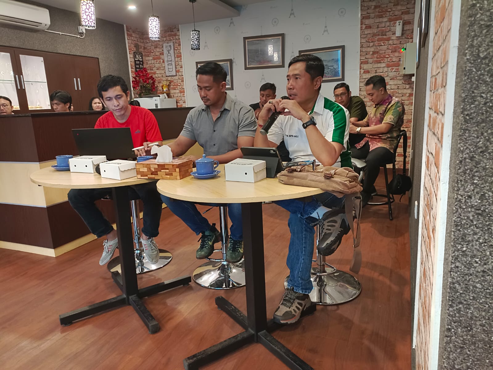 Rapat Koordinasi Pembahasan Progress Persiapan Implementasi New Samsat Online pada Tahun 2025