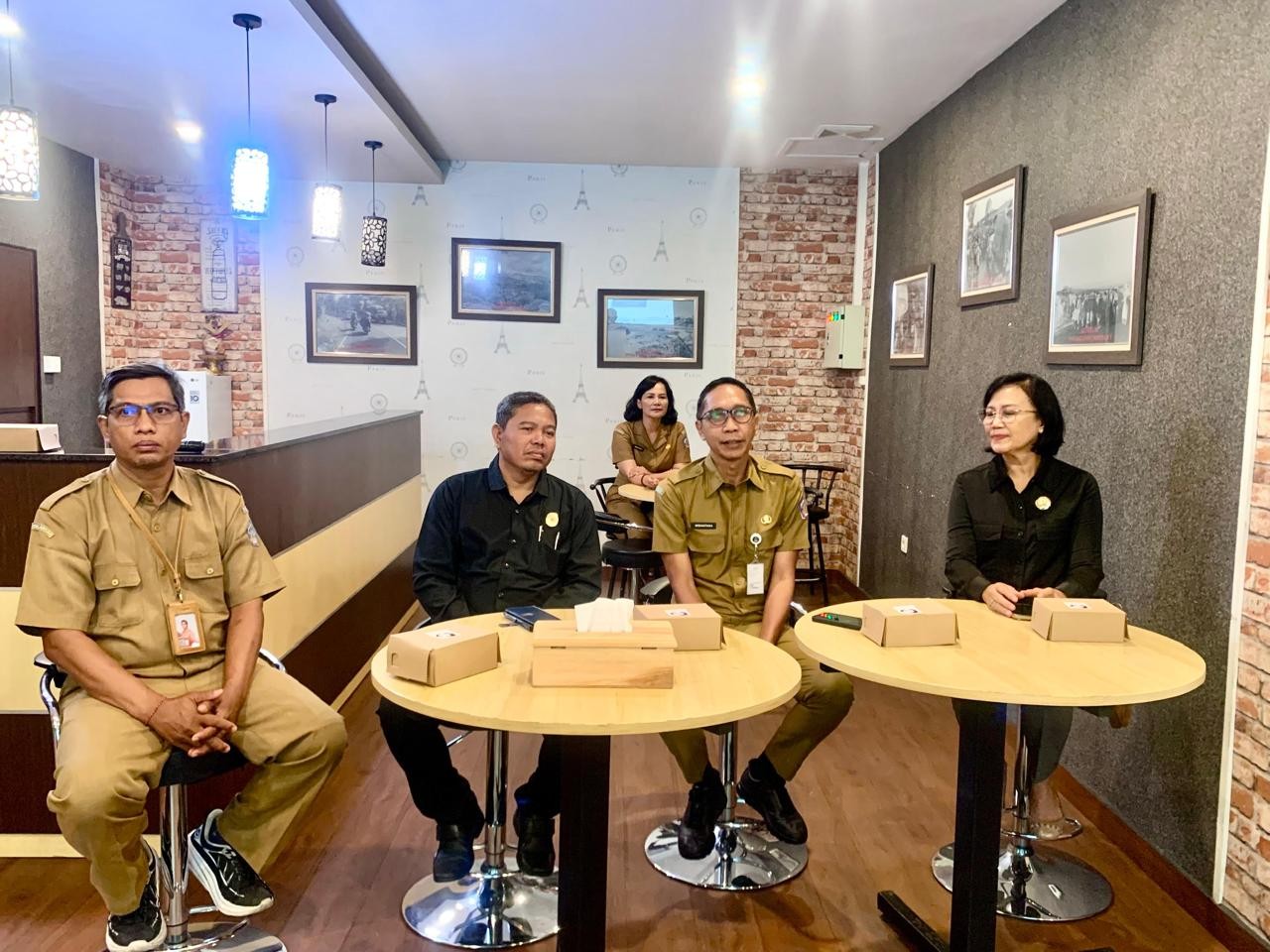Menerima Tim Visitasi Monev Keterbukaan Informasi Publik (KIP) Tahun 2026