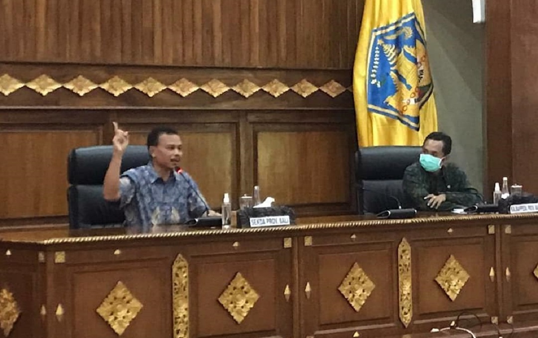 Kepala BAPPEDA Dampingi Sekda Bali Pengarahan Kebijakan Pagu Indikatif
