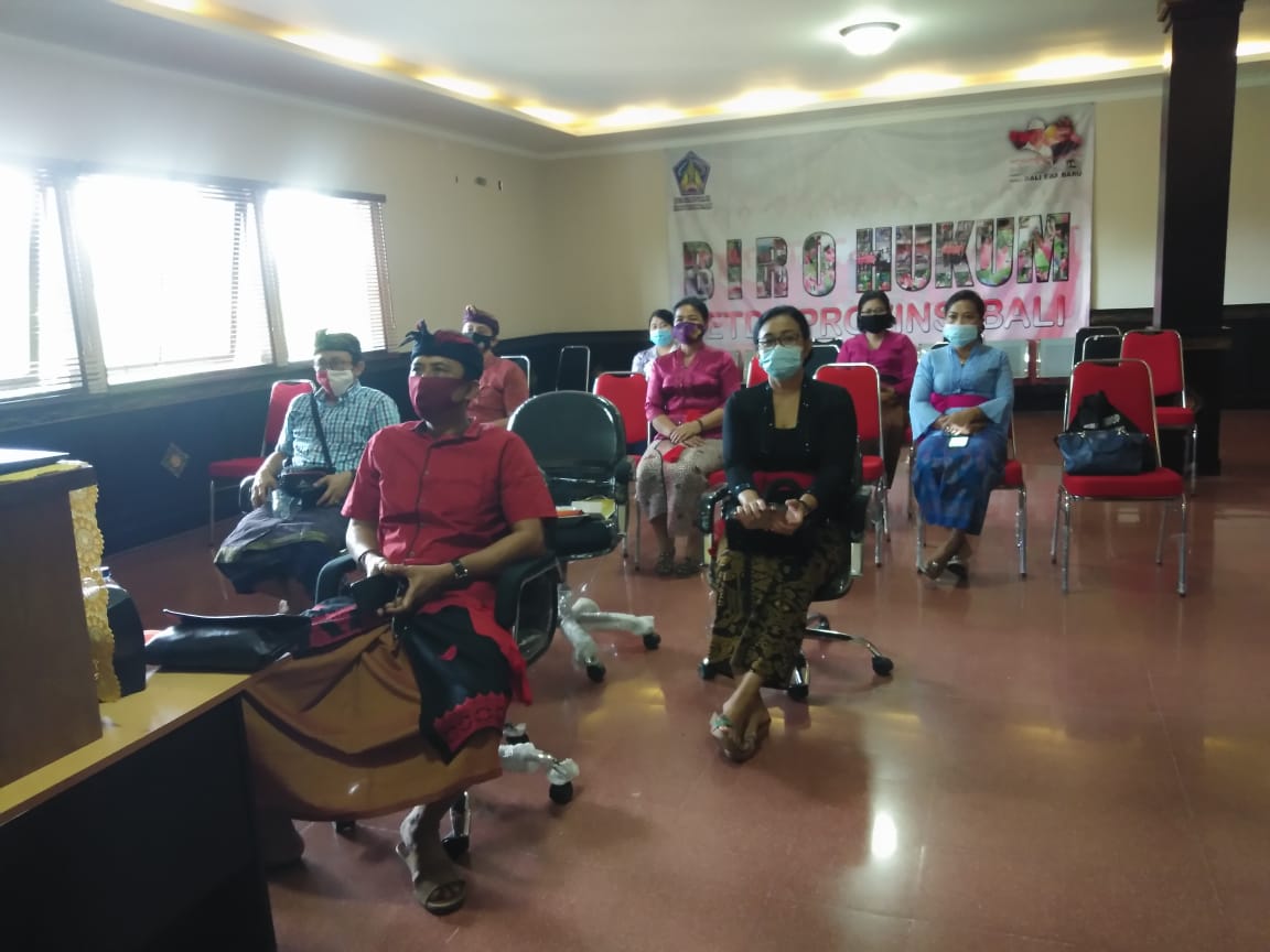 Acara penyampaian Pidato 2 Tahun Kepemimpinan Bapak Gubernur dan Wakil Gubernur Bali yang bertempat di Ruang Rapat Biro Hukum
