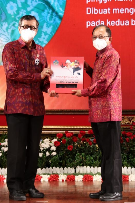 Perjuangan Gubernur Bali Wayan Koster ke Kemenkumham RI Sukses Sertifikatkan 24 Kekayaan Intelektual.