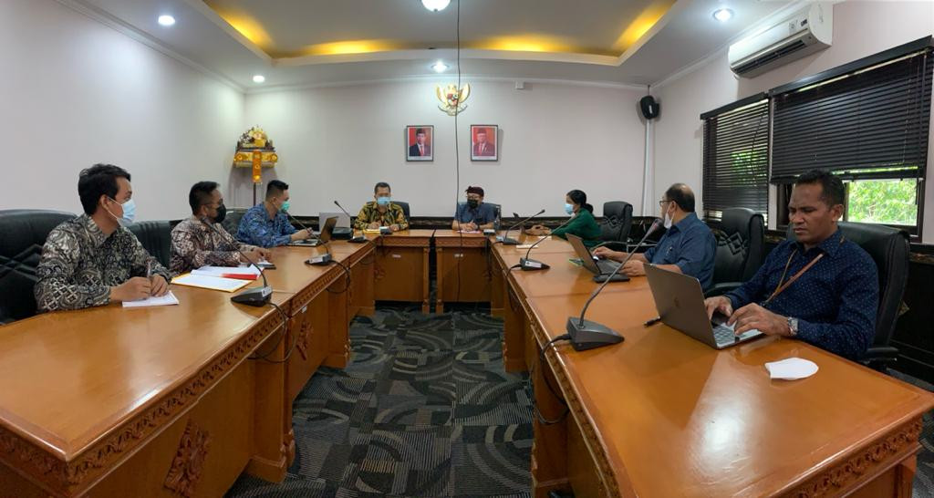 MENERIMA AUDIENSI DARI MAHKAMAH AGUNG RI