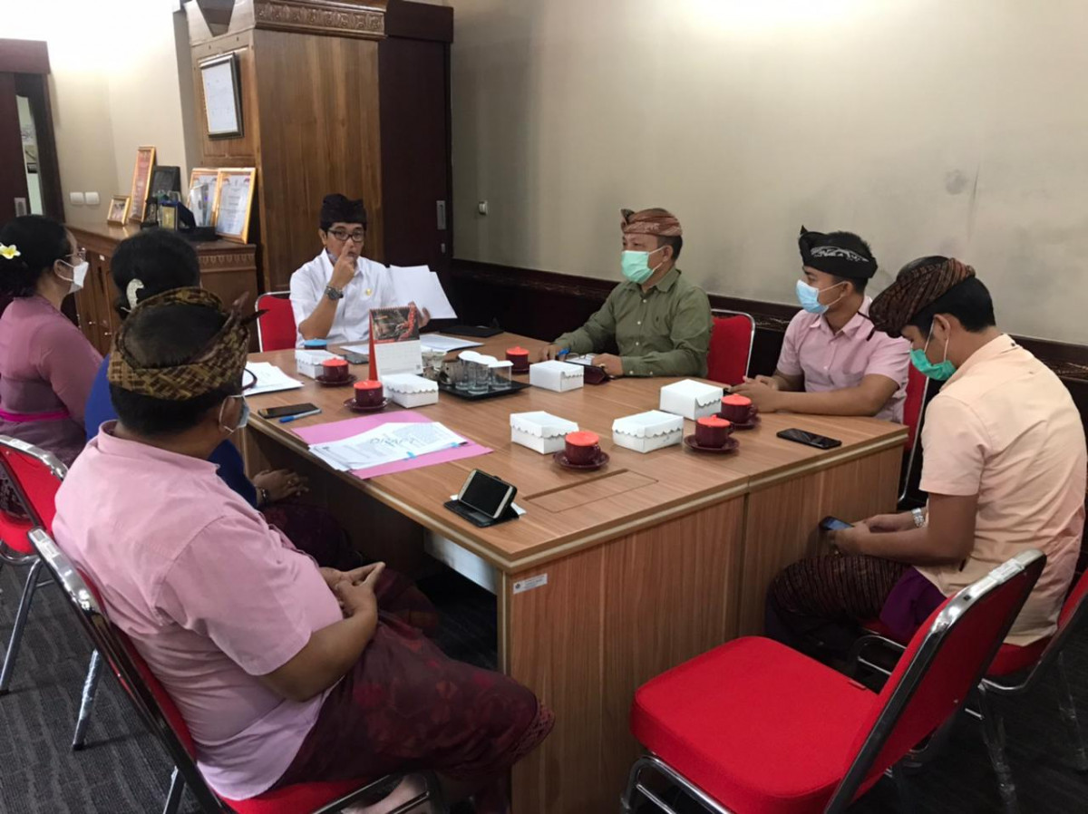 Pembahasan Ranpergub Tata Kelola Rumah Sakit dan Ranpergub Mekanisme Pengangkatan dan Pemberhentian Pejabat Pengelola dan Pegawai Rumah Sakit
