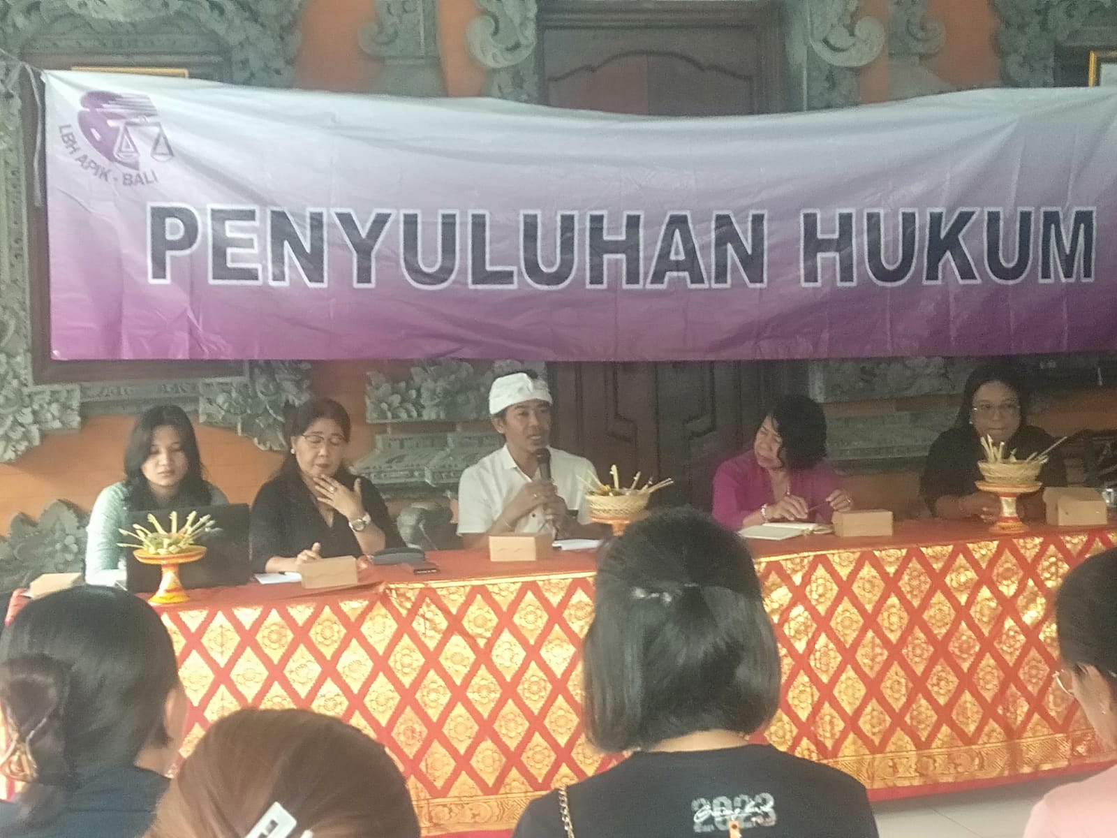 Penyuluhan Hukum Bagi Orang Miskin Atau Kelompok Orang Miskin