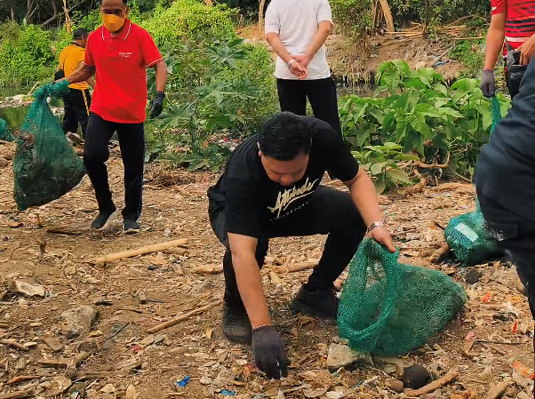 AKSI BERSIH SAMPAH PLASTIK SERENTAK SE-BALI