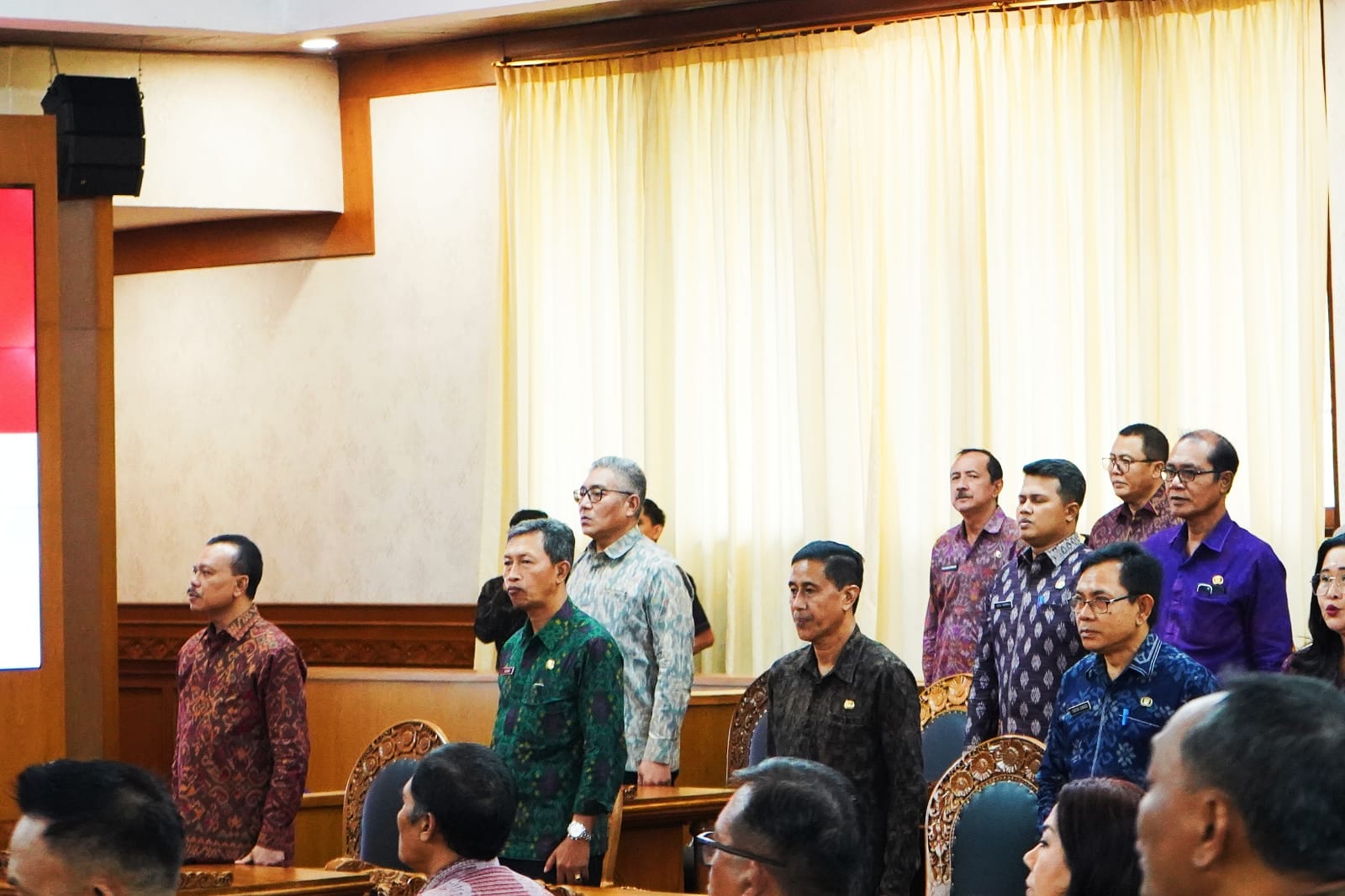 Wagub Bali Bacakan Pendapat Akhir Gubernur, Raperda Pertanggungjawaban Pelaksanaan APBD 2025 Disetujui Bersama