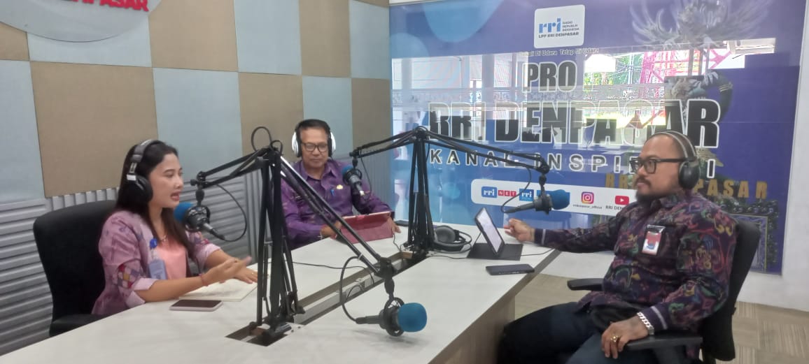 Program RRI Denpasar : Dialog Denpasar Pagi Ini dengan topik “Antisipasi Fluktuasi Harga Bahan Pokok”