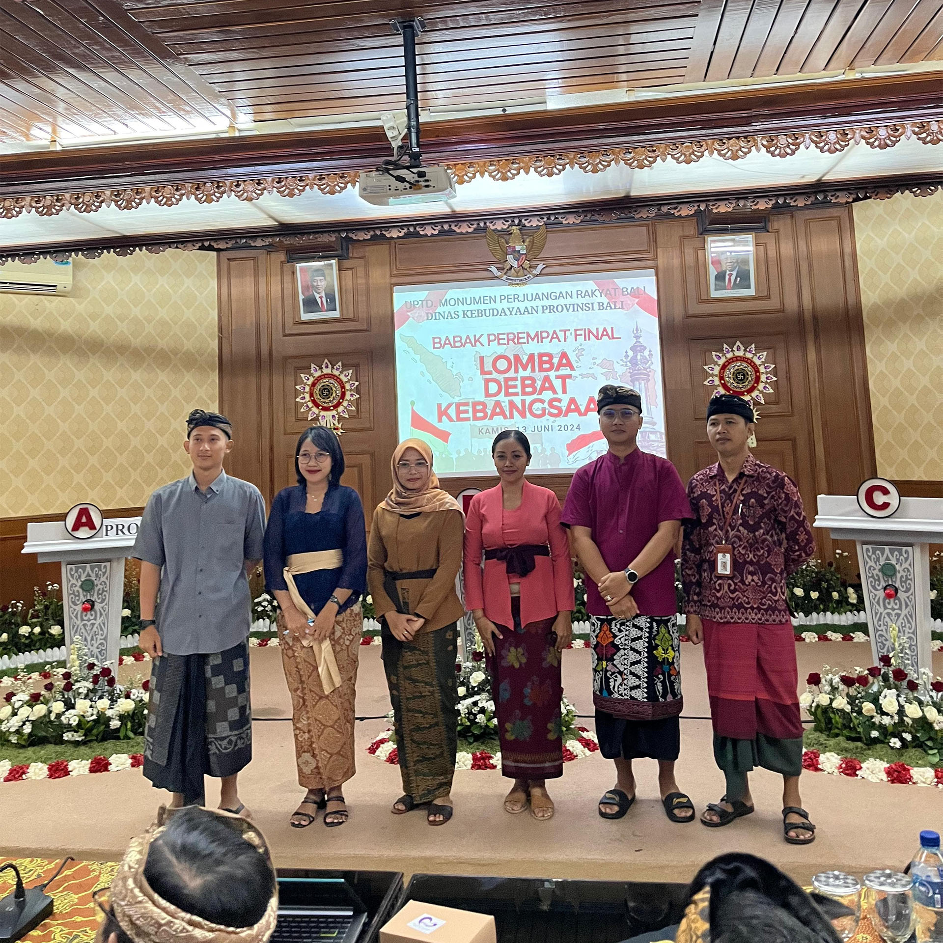 Tim Debat Biro PBJEK Setda Provinsi Bali memperoleh Juara 1 pada Lomba Debat Kebangsaan