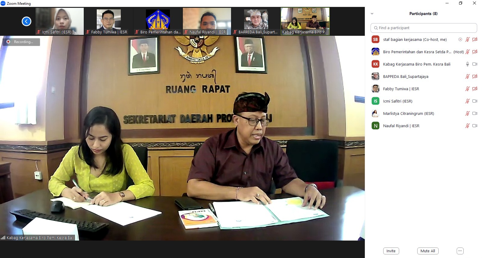 Rapat Pembahasan Draft Kerja Sama antara Institue for Esential Service Reform (IESE) dengan Pemerintah Provinsi Bali tentang Pengembangan Bali Net Zero Emission (NZE) tahun 2045