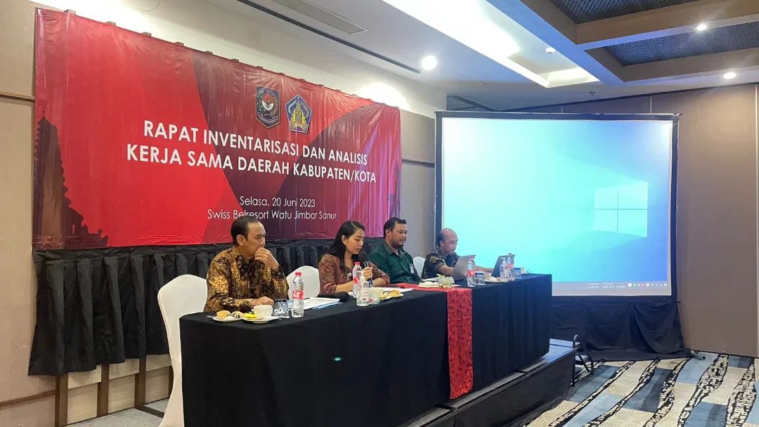 Rapat Inventarisasi dan Analisis Kerja Sama Daerah Kabupaten/Kota dalam rangka meningkatkan peran Gubernur sebagai Wakil Pemerintah Pusat