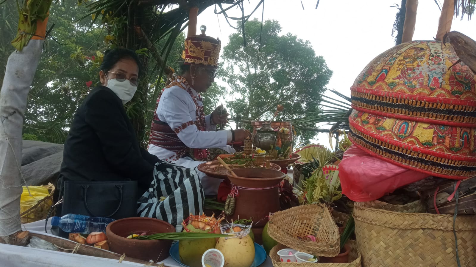 Upcara Melaspas dan Ngeresigana di Pura Pasar Agung Puncak Sari, Desa Adat Sega, Desa Bunutan, Kecamatan Abang, Kabupaten Karangasem