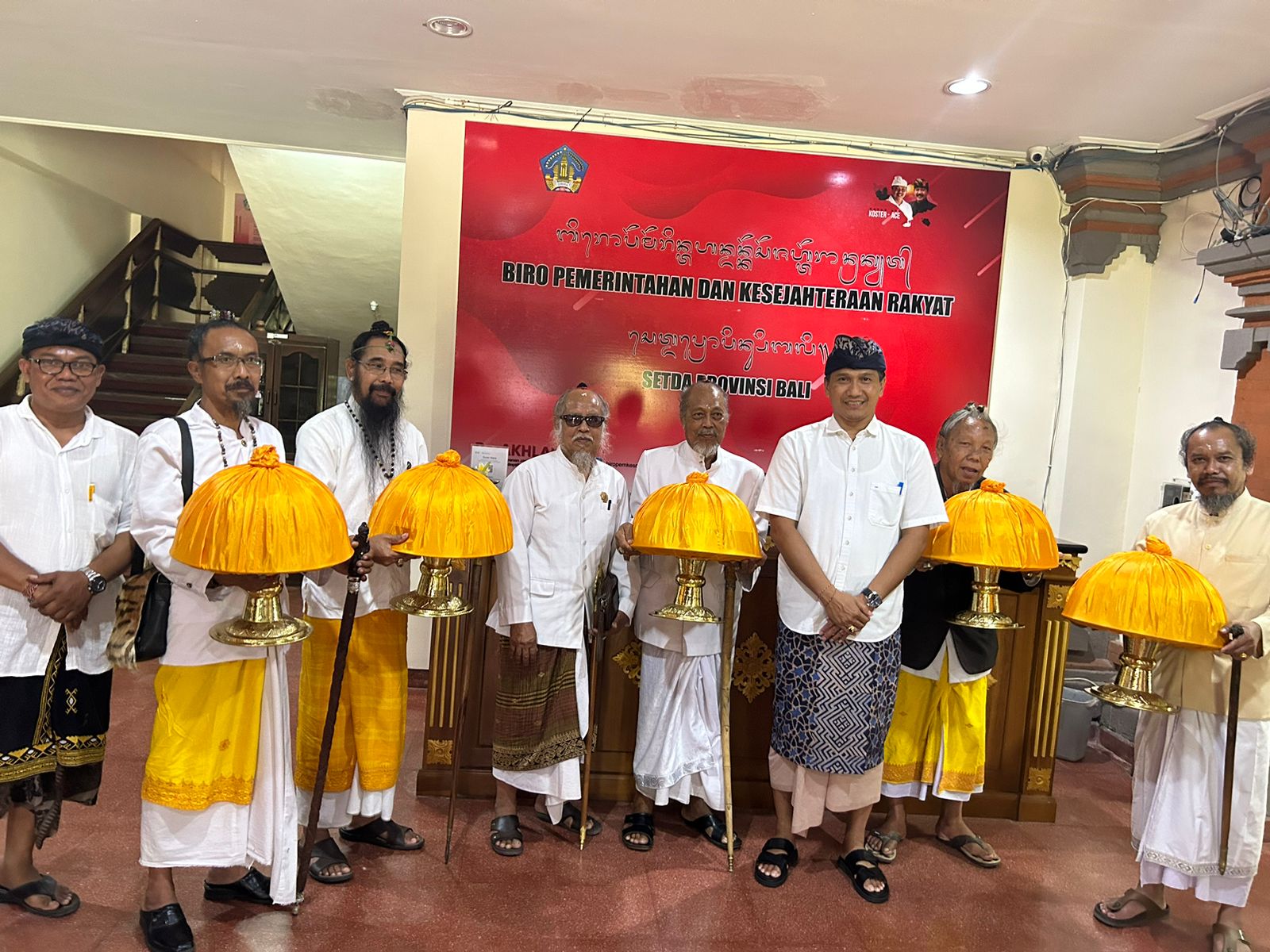Bantuan Siwakrana Sulinggih kepada Sabha Kreta Sulinggih Hindu Dresta Bali