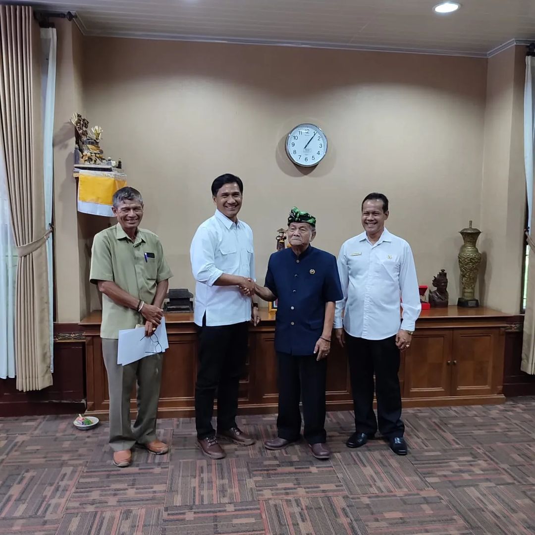 Kunjungan Ketua Mada LVRI Provinsi Bali terkait Koordinasi HUT ke-67 LVRI Tahun 2024 dan persiapan Tirtayatra Veteran Tahun 2024 ke Jawa Barat