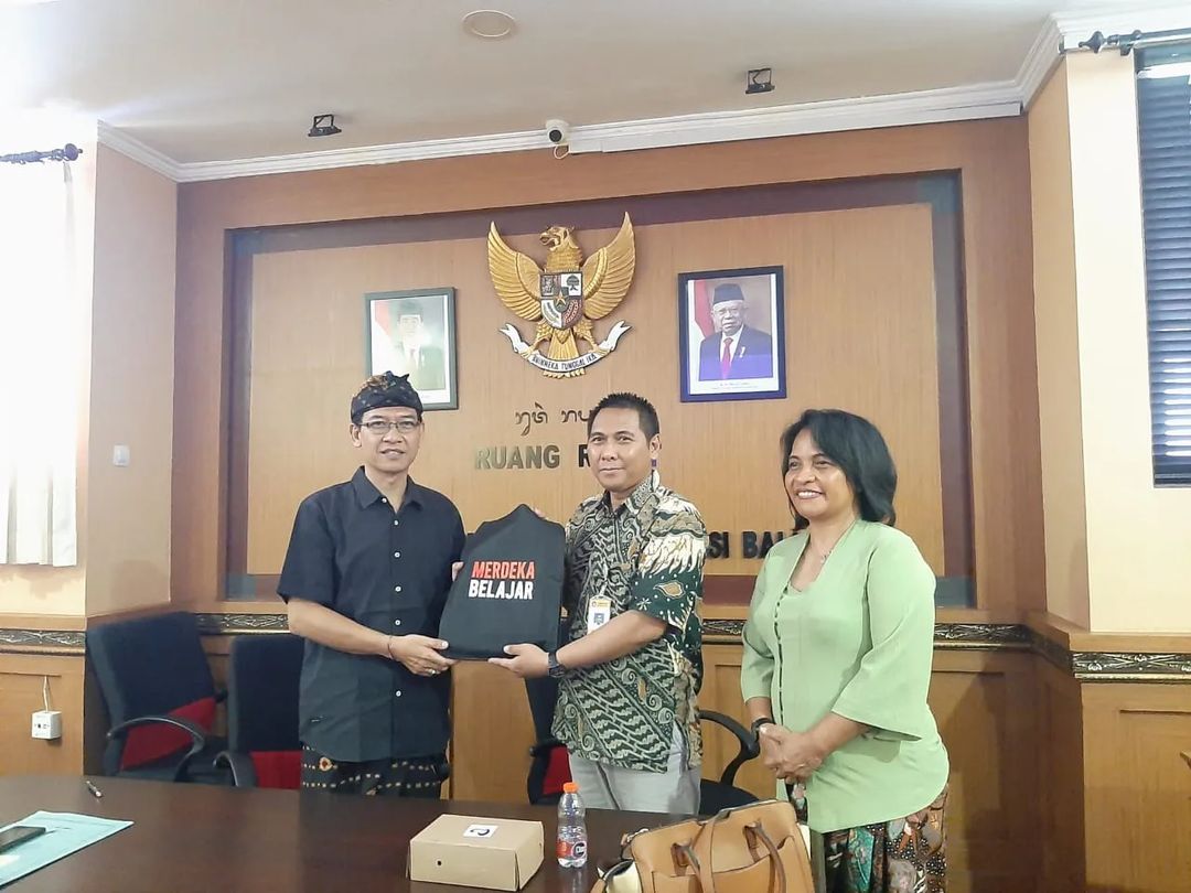 Kunjungan dari Biro Kerjasama dan Humas Kemendikbudristek RI serta Pemantauan pelaksanaan kerjasama antara Kemndikbudristek RI melalui Badan Pengembangan dan Pembinaan Bahasa dan Pemerintah Provinsi Bali