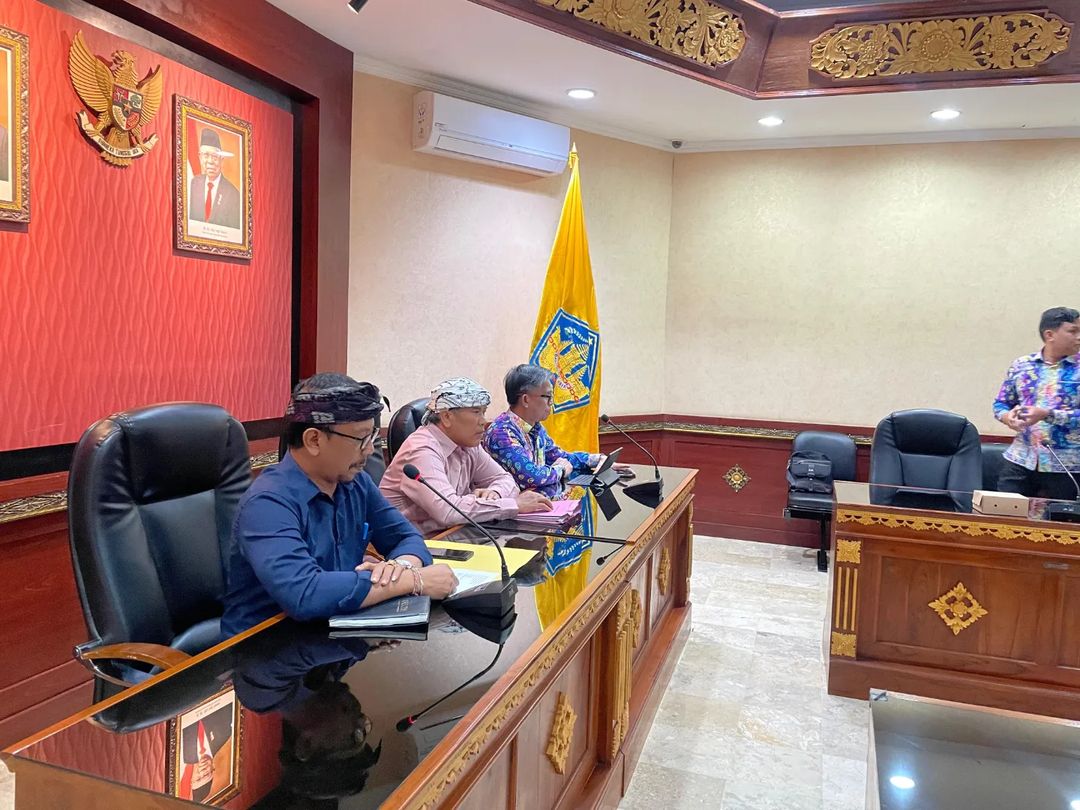 Kunjungan Biro Kesejahteraan Rakyat Setda Provinsi Kalimantan Tengah dalam rangka melakukan uji tiru ke Pemerintah Provinsi Bali khususnya Biro Pemerintahan dan Kesejahteraan Rakyat Setda Provinsi Bali