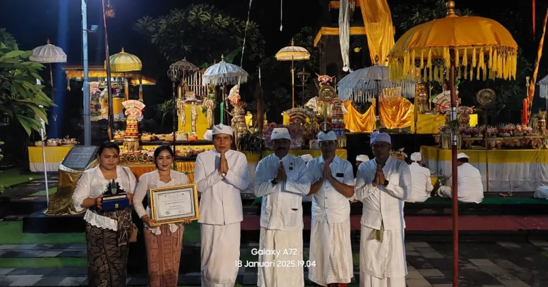 Bhakti Penganyar dan memberikan Dharma Wacana di Pura Jala Siddhi Amertha Juanda (Surabaya-Sidoarjo)