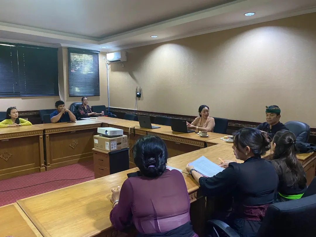 Rapat terkait pengawasan, penilaian serta usul musnah arsip pada Biro PemKesra