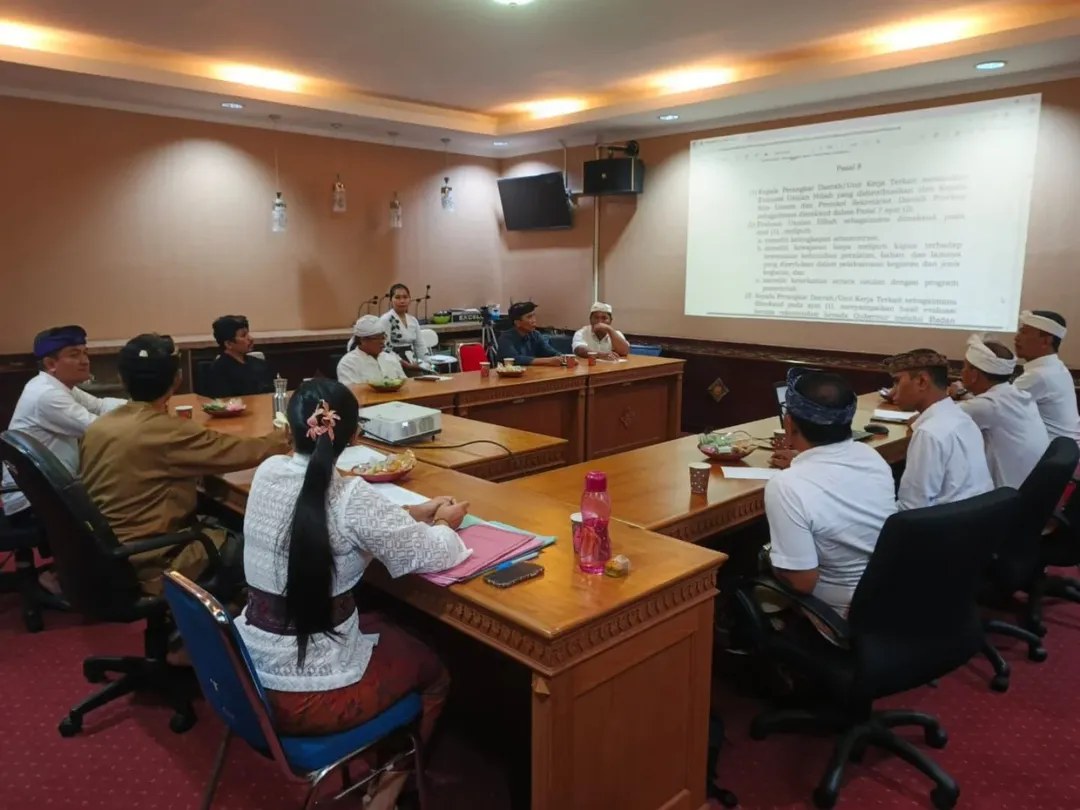 Rapat Tertib Administrasi sesuai Pergub 20 Tahun 2022 serta penjelasan tata cara penyusunan satuan harga dari Biro PBJEK