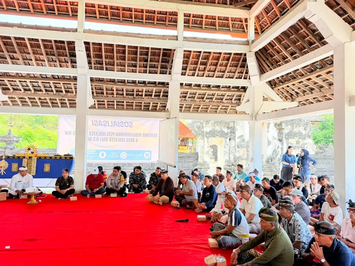 biro-pemerintahan-dan-kesejahteraan-rakyat-melaksanakan-konsultasi-publik-rencana-pembangunan-p-4.webp