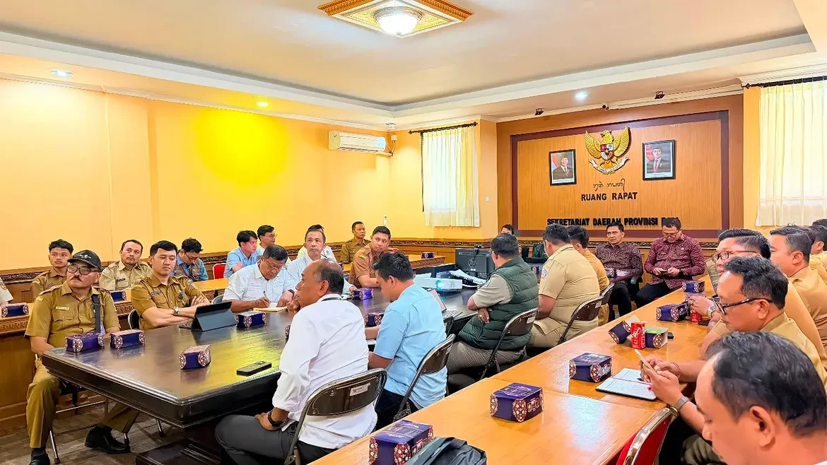 biro-pemerintahan-dan-kesejahteraan-rakyat-melaksanakan-rapat-pemaparan-hasil-pelaksanaan-kegia-2.webp