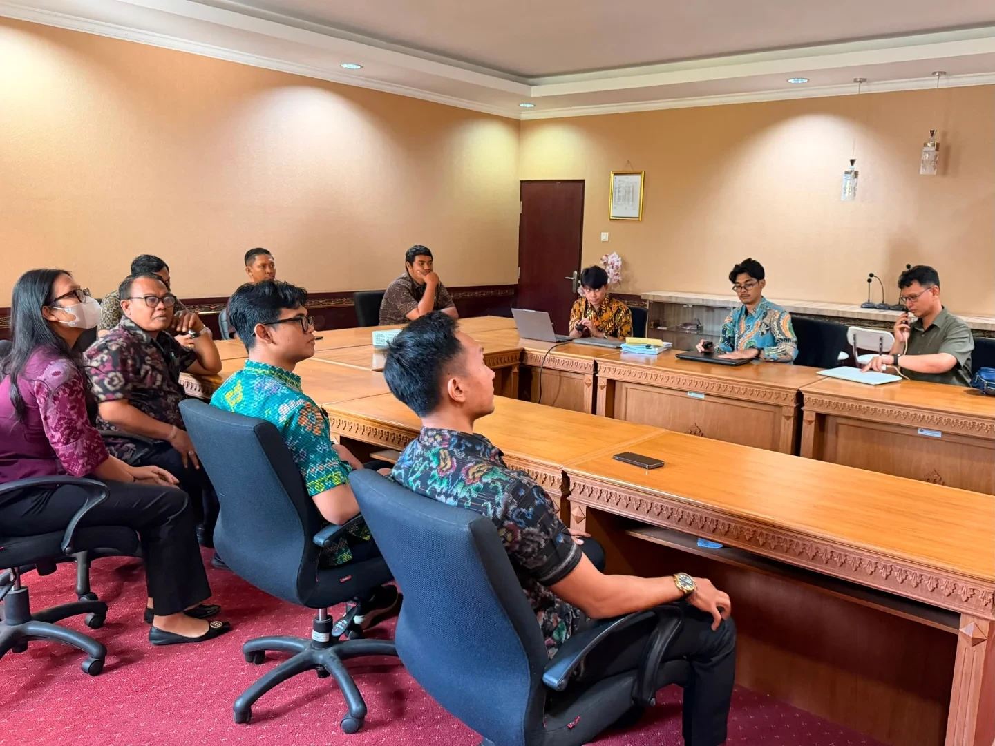biro-pemerintahan-dan-kesejahteraan-rakyat-melaksanakan-rapat-pembahasan-rencana-pembangunan-pl-2.webp