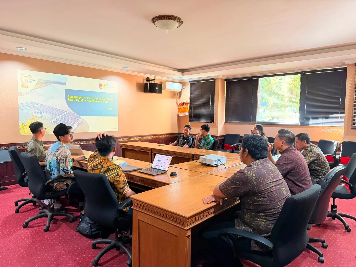 Rapat Pembahasan Rencana Pembangunan PLTS Hybrid 4.5 MW dan BESS Hybrid 4.5 MW Nusa Penida