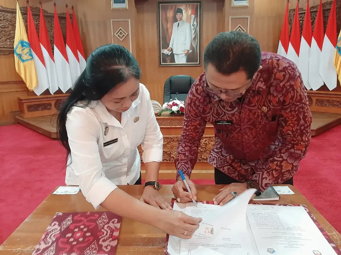 biro-pemerintahan-dan-kesejahteraan-rakyat-memfasilitasi-penandatanganan-naskah-nota-kesepahama-3.webp