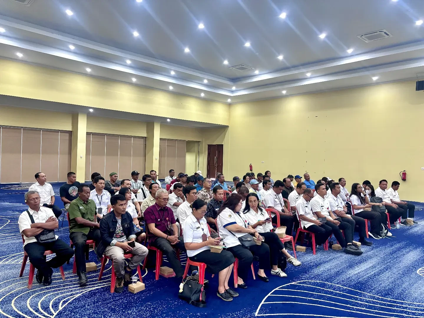 kepala-biro-pemerintahan-dan-kesejahteraan-rakyat-beserta-bagian-pemerintahan-dan-otonomi-daera-12.webp