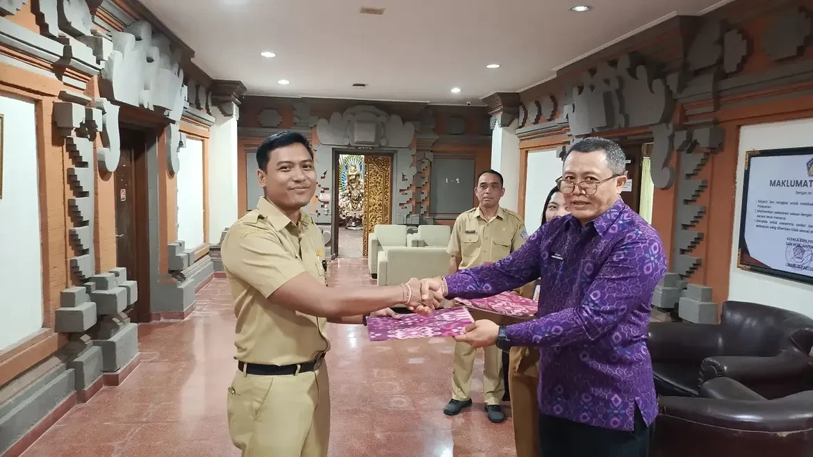 senin-24-agustus-2026pada-hari-ini-telah-dilaksanakan-apel-disiplin-di-lingkungan-biro-pemerin-3.webp