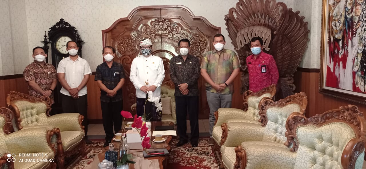 Atensi Kegiatan Wakil Gubernur Bali menerima tamu dari Ketua Lembaga Keuangan Mikro Agribisnis Bali