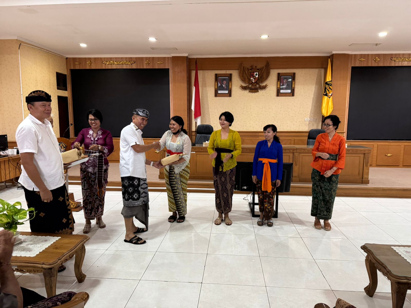 PENUTUPAN BIMTEK PENGELOLAAN KEARSIPAN TAHUN 2024