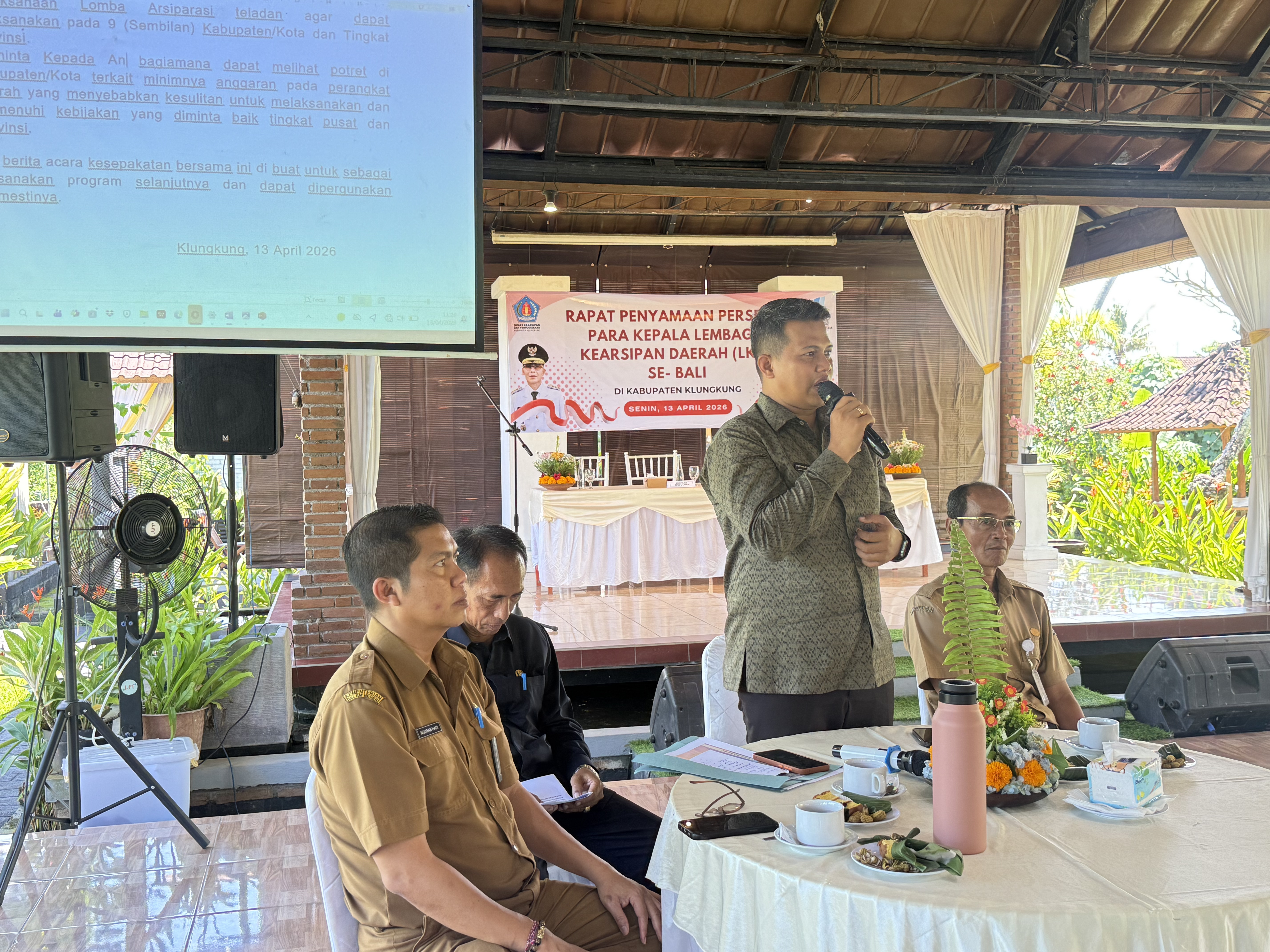 PENYAMAAN PERSEPSI KEPALA LEMBAGA KEARSIPAN DAERAH (LKD) SE-BALI