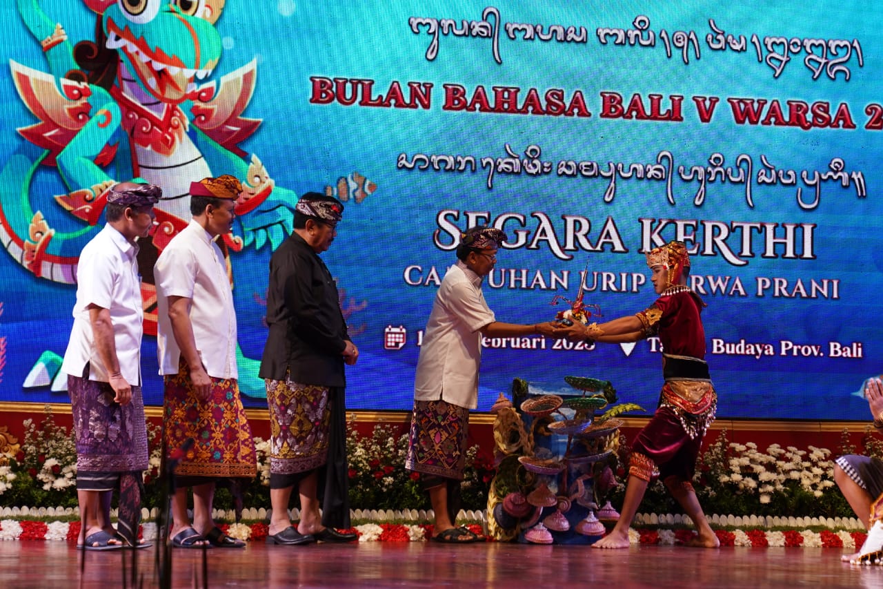 Gubernur Koster Buka Bulan Bahasa Bali V, Sebagai Tonggak Peradaban Penanda Bali Era Baru