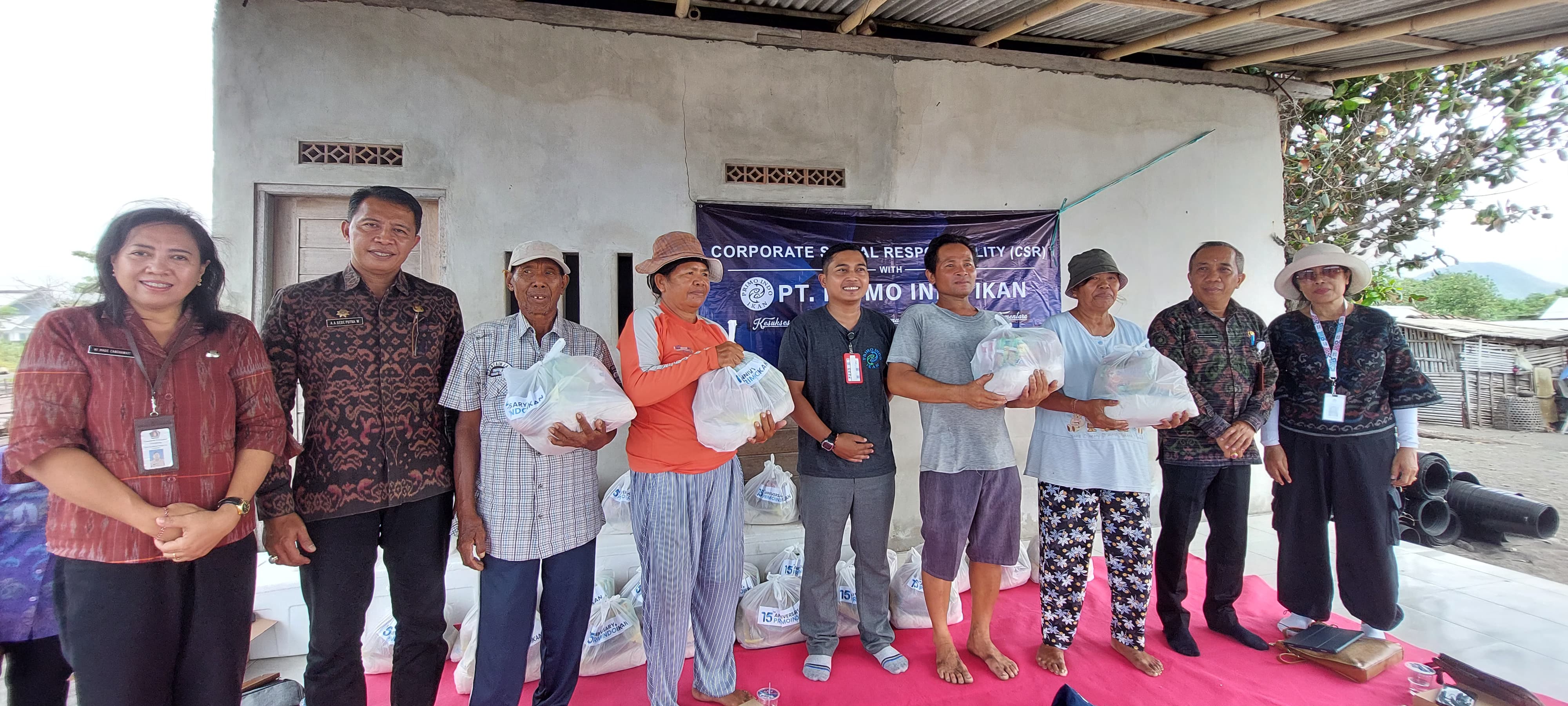 Bantuan CSR kepada Petani Garam di Kabupaten Klungkung