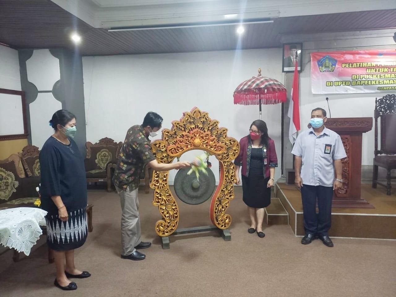 pemukulan gong TGC KLB