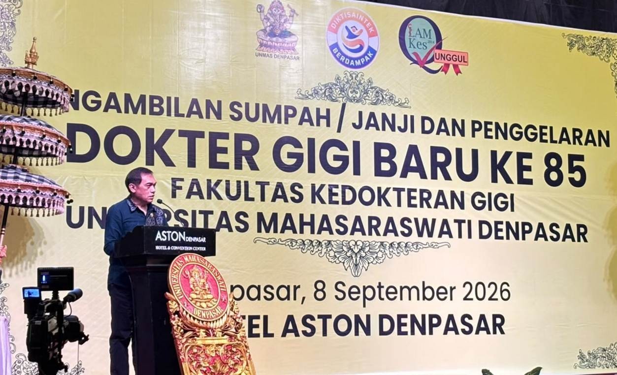 Kadiskes Provinsi Bali Tegaskan Sumpah Menjadi Dokter Gigi Adalah Awal Karir dan Pengabdian Pada Masyarakat