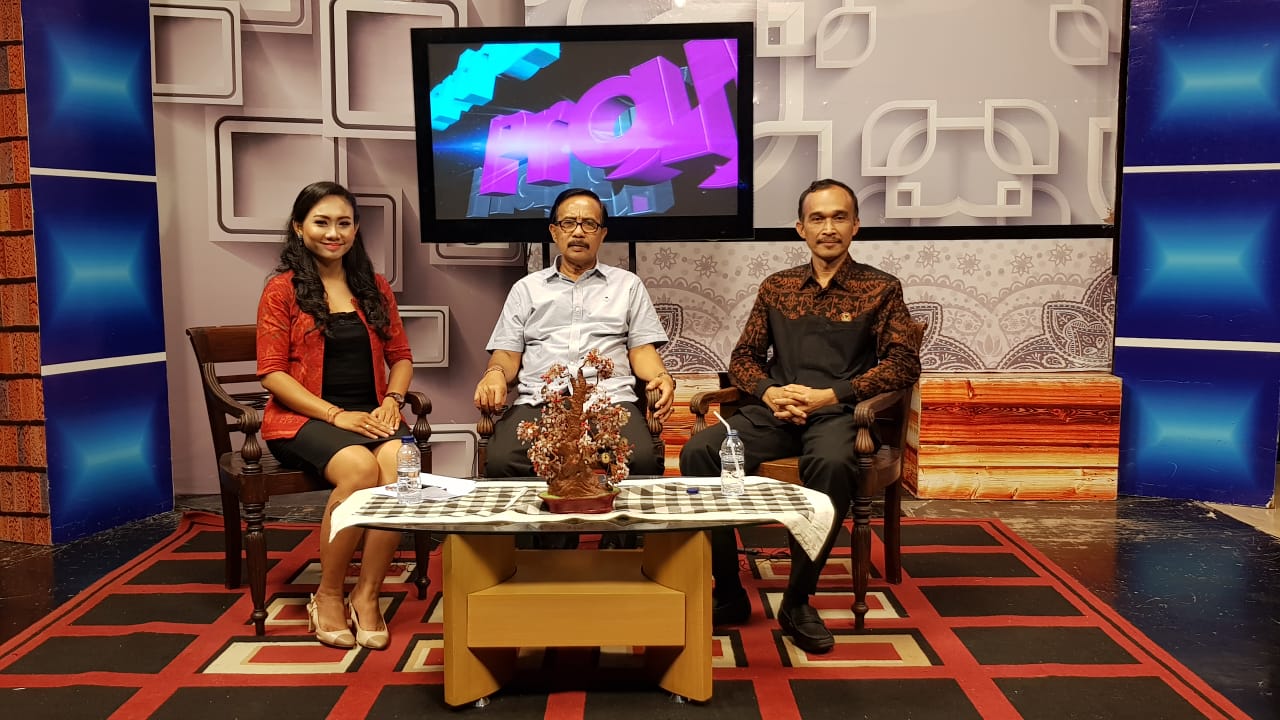 Dialog Gatra Praja BaliTV 20 Nop 2018 : Mencerdaskan Masyarakat Bali Melalui Media Penyiaran
