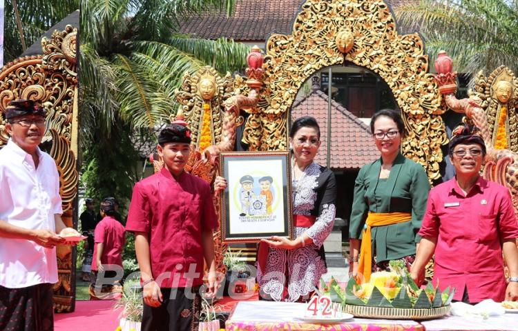 Putri Suastini Koster Minta Prestasi Sekolah Jangan Sekedar Jadi Pajangan.