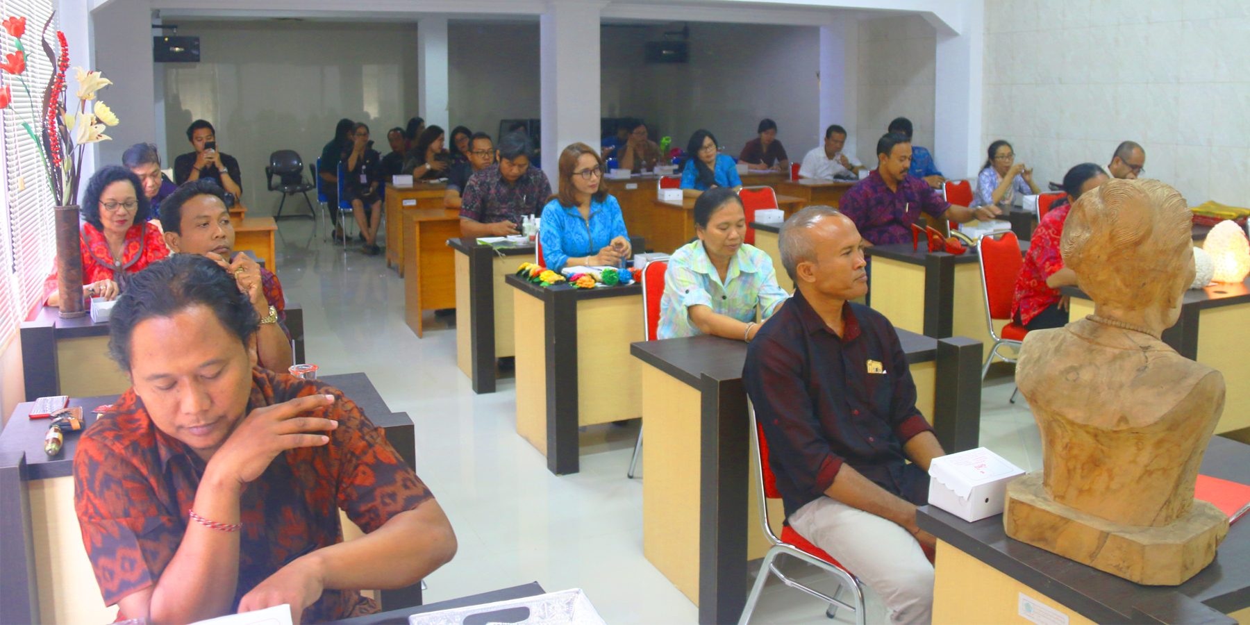 Dekranasda Provinsi Bali Lakukan Pembinaan Di Kota Denpasar