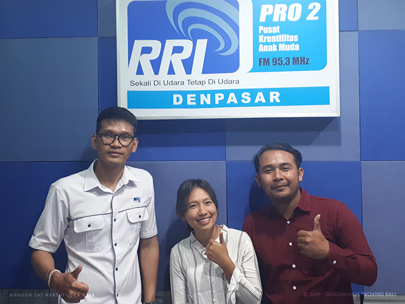 Juara 1 Kategori Vlog Lomba MTF 2019 di Numpang Nampang RRI Pro 2