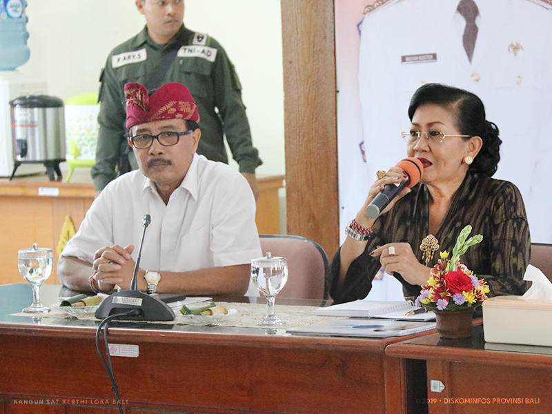 Ny. Putri Koster Hadiri Forum Dialog Koordinasi Kehumasan Bahas Stunting