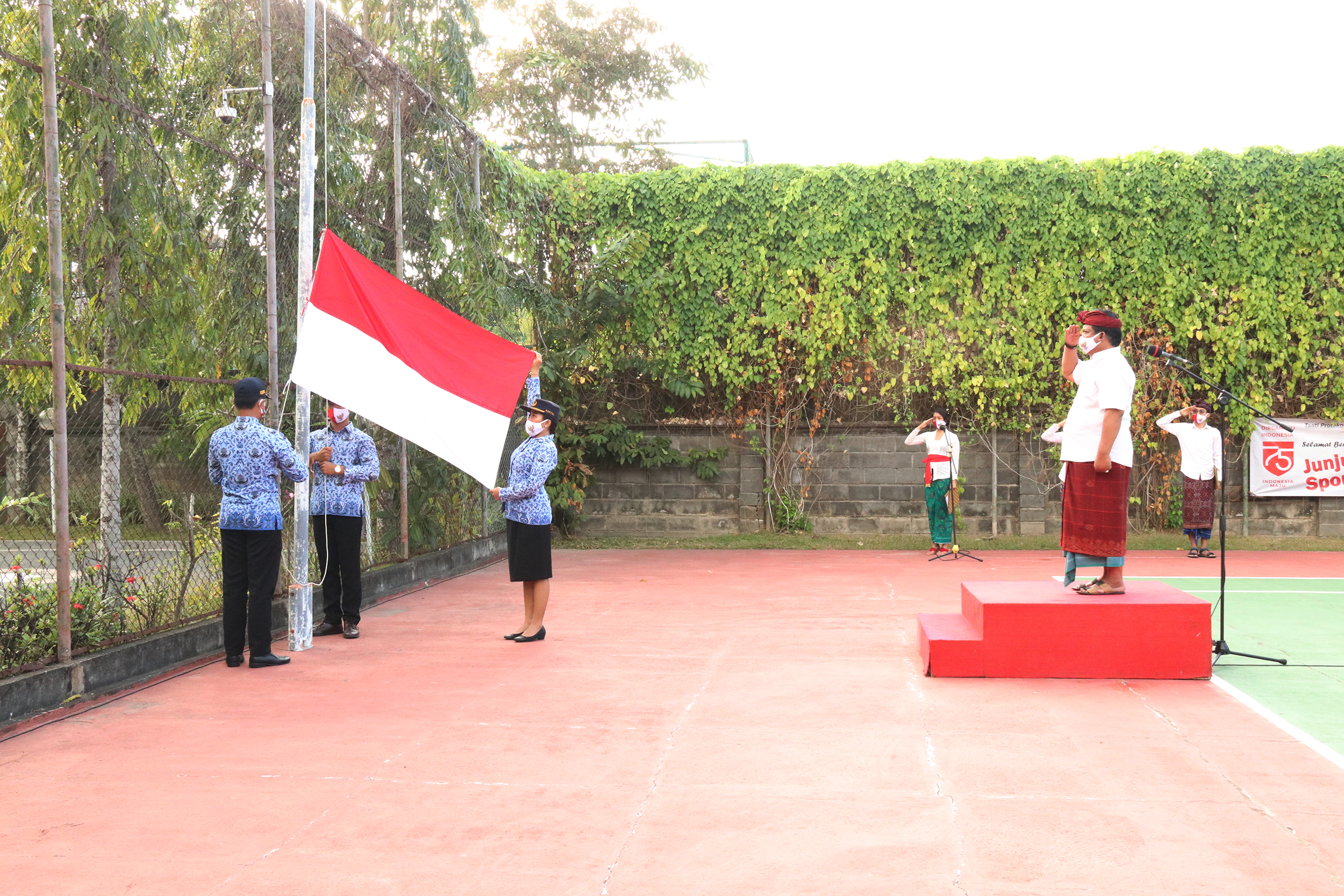 Diskominfos Provinsi Bali Laksanakan Upacara Peringatan HUT ke-75 Kemerdekan RI