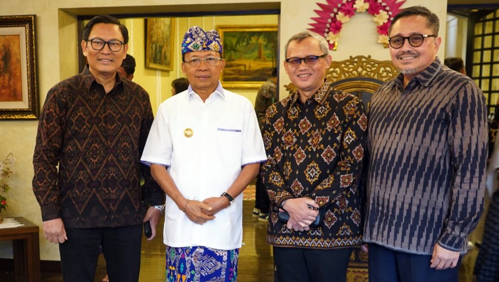 Keindahan Kain Tenun dan Kerajinan Khas Bali Digemari Masyarakat Jepang